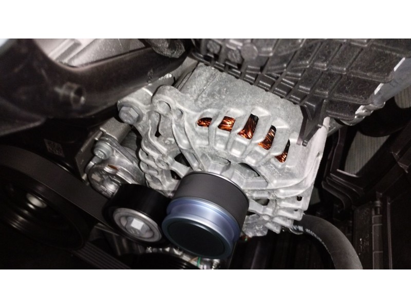 Recambio de alternador para audi a1 sportback (gba) 30 tfsi referencia OEM IAM TG14LLD  
