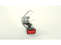 Recambio de enganche cinturon trasero derecho para hyundai i30 (pde, pd, pden) 1.5 referencia OEM IAM 89840G4000  