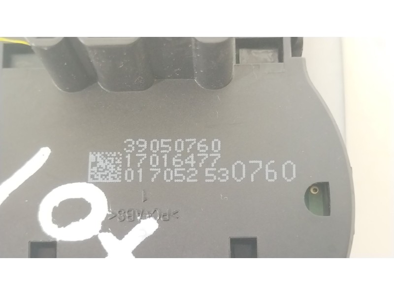 Recambio de mando luces para opel crossland x / crossland (p17, p2qo) 1.2 (75) referencia OEM IAM 39050760  
