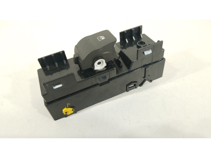 Recambio de mando elevalunas trasero derecho para hyundai i30 (pde, pd, pden) 1.5 referencia OEM IAM 93581G3010  