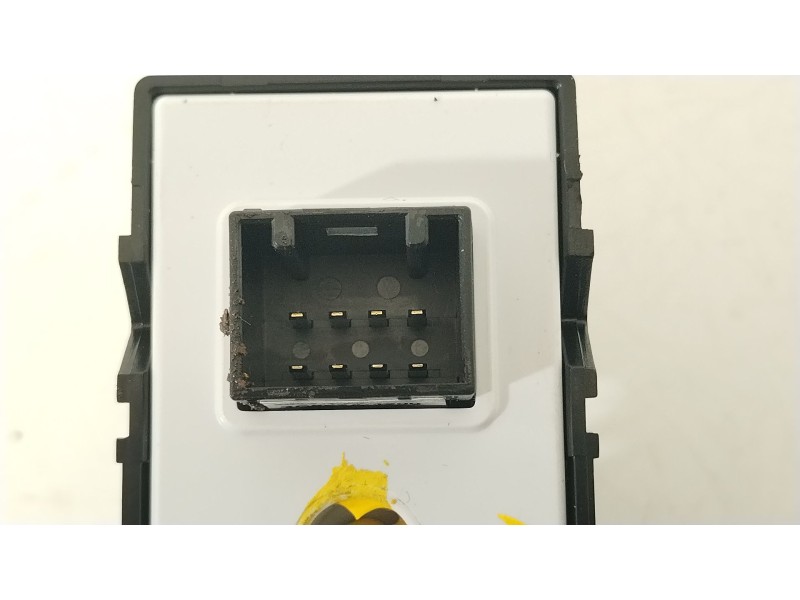 Recambio de mando elevalunas trasero derecho para hyundai i30 (pde, pd, pden) 1.5 referencia OEM IAM 93581G3010  