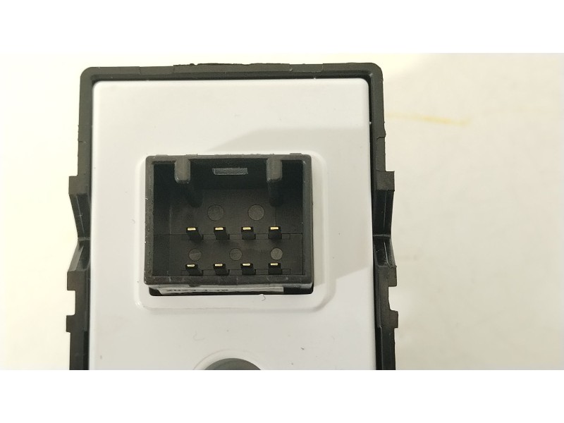 Recambio de mando elevalunas trasero izquierdo para hyundai i30 (pde, pd, pden) 1.5 referencia OEM IAM 93581G3010  