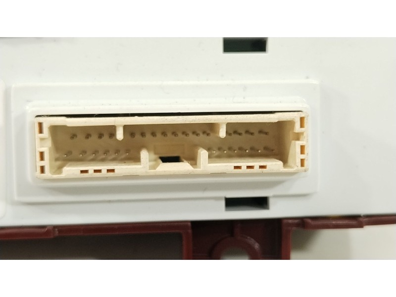 Recambio de interruptor para hyundai i30 (pde, pd, pden) 1.5 referencia OEM IAM 93350G4220  