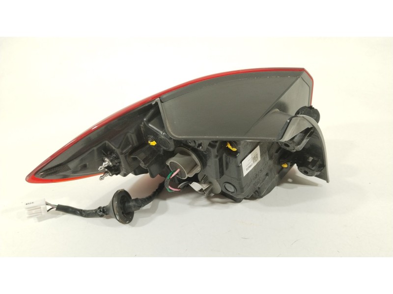 Recambio de piloto trasero derecho para hyundai i30 (pde, pd, pden) 1.5 referencia OEM IAM 92402G4000  