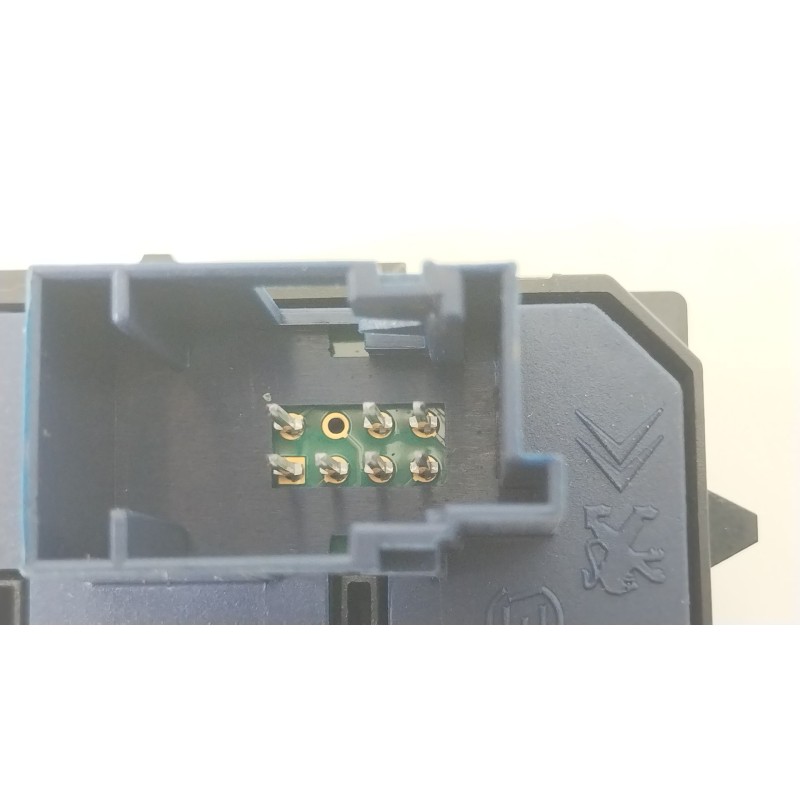Recambio de mando multifuncion para opel crossland x / crossland (p17, p2qo) 1.2 (75) referencia OEM IAM YP00032077 YP00032777 