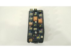 Recambio de caja reles / fusibles para chevrolet captiva (c100, c140) 2.0 d referencia OEM IAM 07185D 95037413 