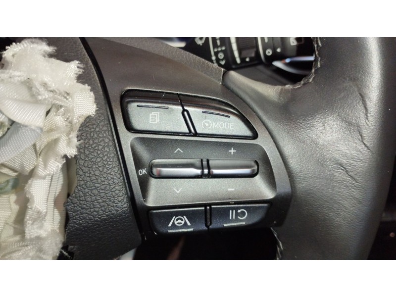 Recambio de volante para hyundai i30 (pde, pd, pden) 1.5 referencia OEM IAM 56110G4L 56110G4LU0TRY 3U229A1000 , 96720G4270