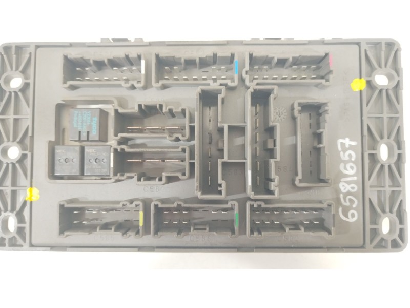 Recambio de caja reles / fusibles para mini mini (r50, r53) cooper referencia OEM IAM 690880003 518030515 