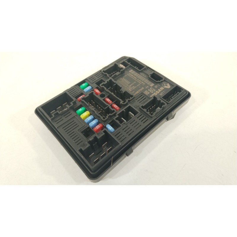 Recambio de caja reles / fusibles para renault clio v (b7_) 1.3 tce 130 (b7mf) referencia OEM IAM 284B61704R  