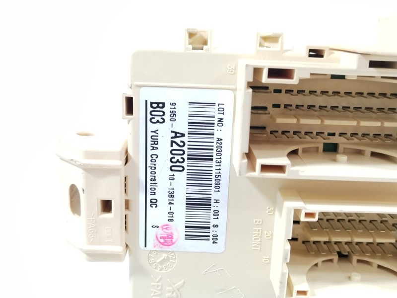 Recambio de caja reles / fusibles para kia cee´d (jd) 1.6 crdi 128 referencia OEM IAM 91950A2030  