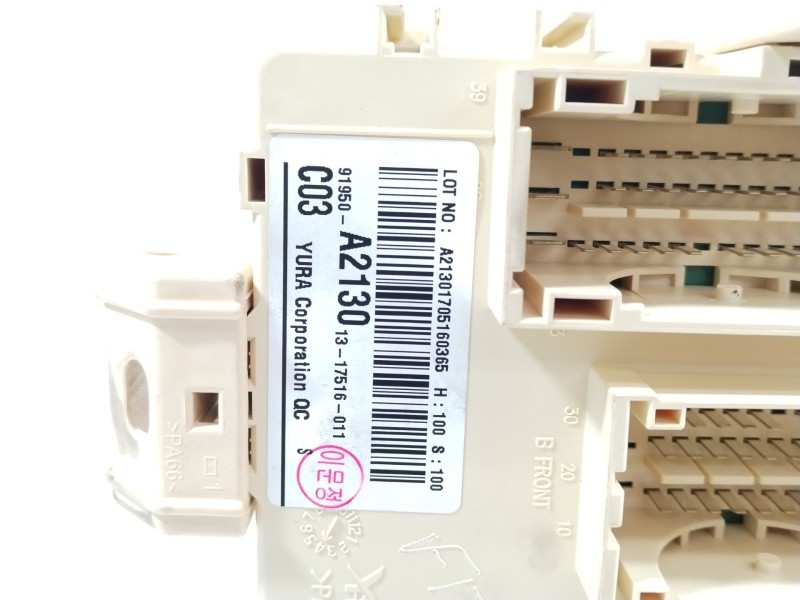 Recambio de caja reles / fusibles para kia cee´d (jd) 1.4 mpi referencia OEM IAM 91950A2130  
