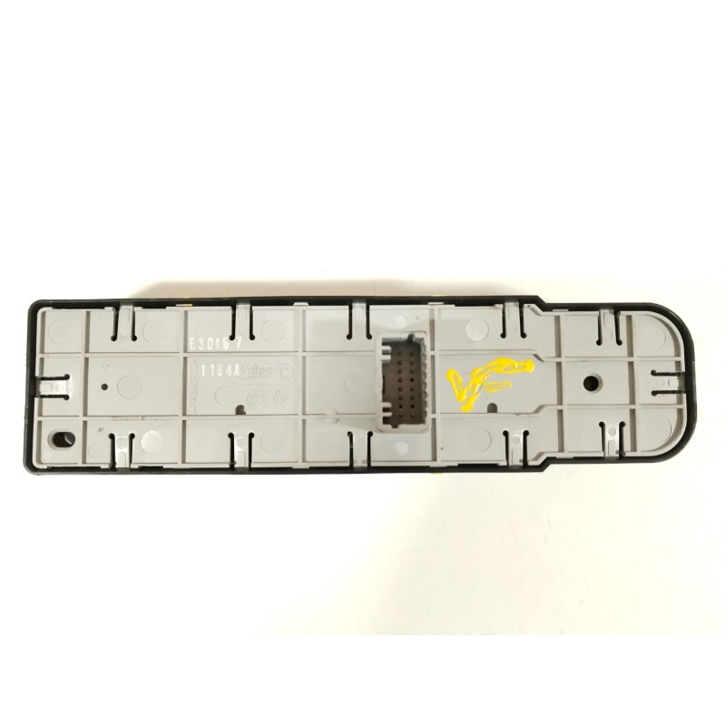 Recambio de mando elevalunas delantero izquierdo para renault scénic iii (jz0/1_) 1.5 dci referencia OEM IAM 809610017R  