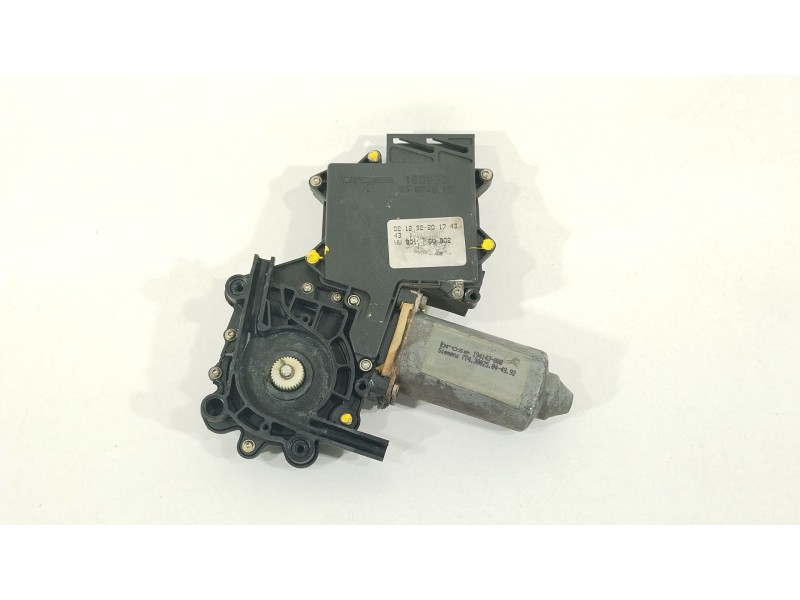Recambio de motor elevalunas delantero derecho para volkswagen golf iii (1h1) 2.0 referencia OEM IAM 1H0959802  
