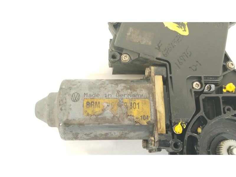 Recambio de motor elevalunas delantero izquierdo para volkswagen golf iii (1h1) 2.0 referencia OEM IAM 1H0959801  