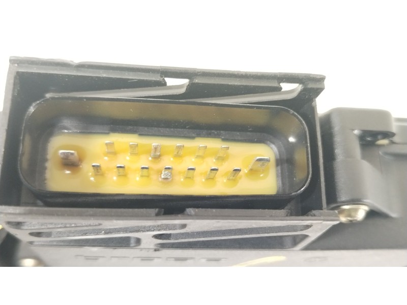 Recambio de motor elevalunas delantero izquierdo para volkswagen golf iii (1h1) 2.0 referencia OEM IAM 1H0959801  