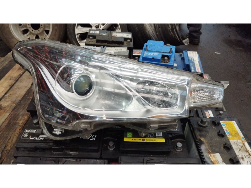 Recambio de faro derecho para citroën c4 aircross 1.8 hdi 150 referencia OEM IAM 1608388080 W3T209711Z12 