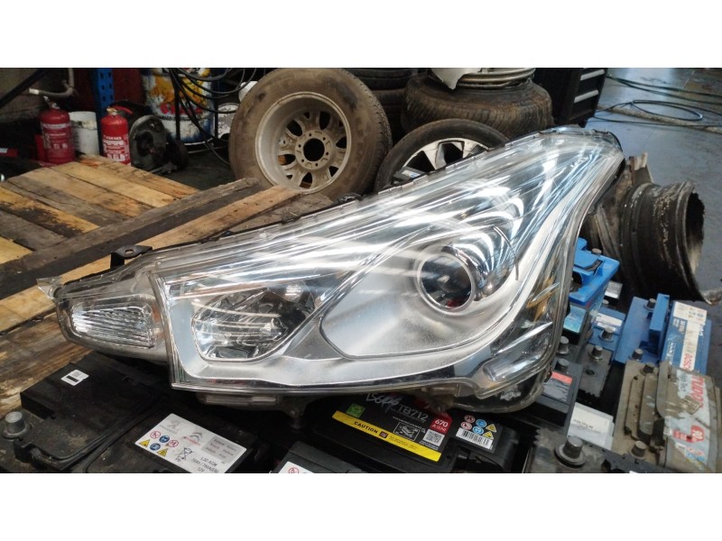 Recambio de faro izquierdo para citroën c4 aircross 1.8 hdi 150 referencia OEM IAM 1608387980 W3T209711Z12 
