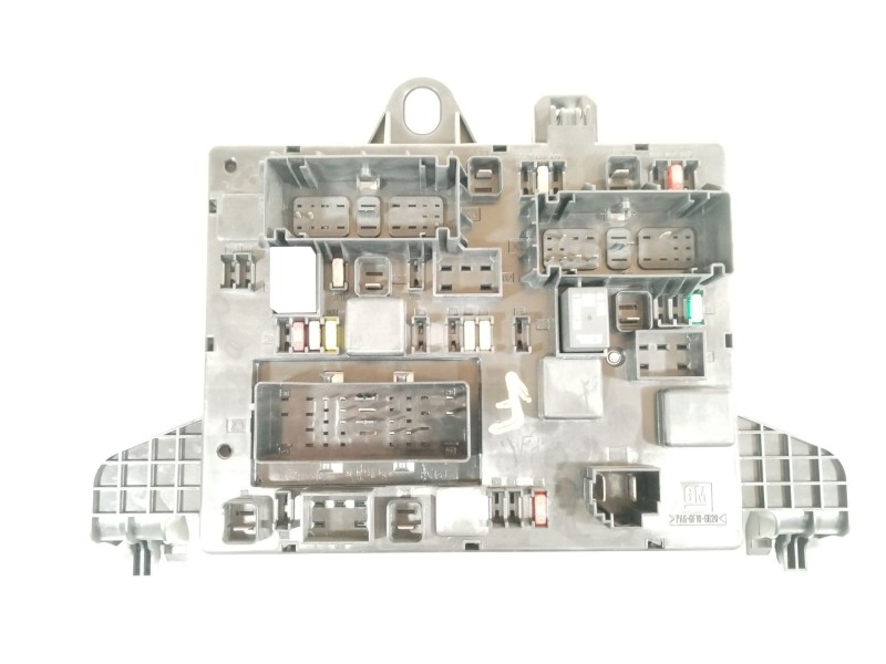 Recambio de caja reles / fusibles para opel astra j (p10) 2.0 cdti (68) referencia OEM IAM 13343950 365927271 