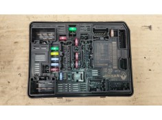 Recambio de caja reles / fusibles para dacia sandero iii 1.0 sce 65 referencia OEM IAM 284B76520R  