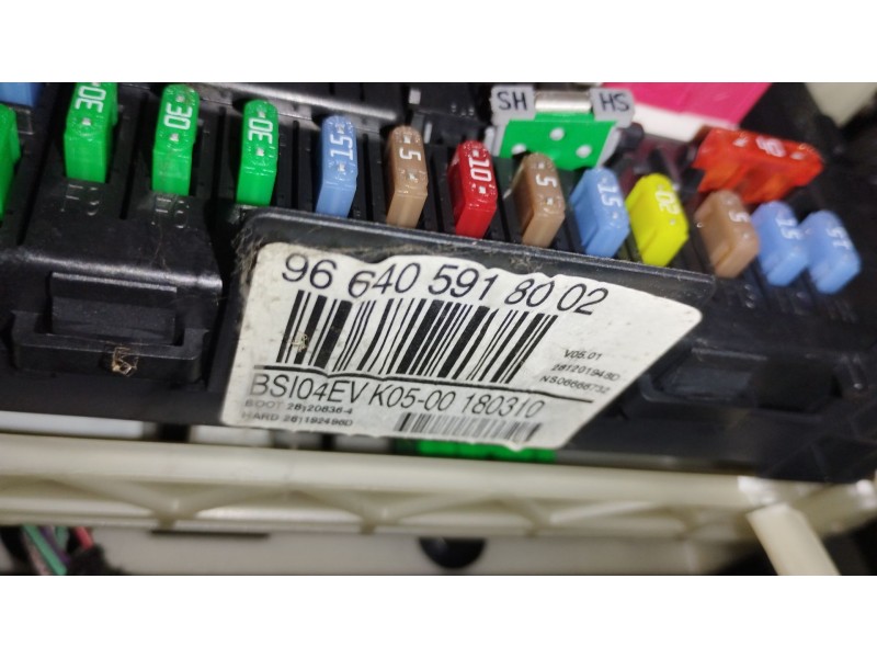 Recambio de caja reles / fusibles para peugeot 308 i (4a_, 4c_) 1.6 hdi referencia OEM IAM 9664059180  