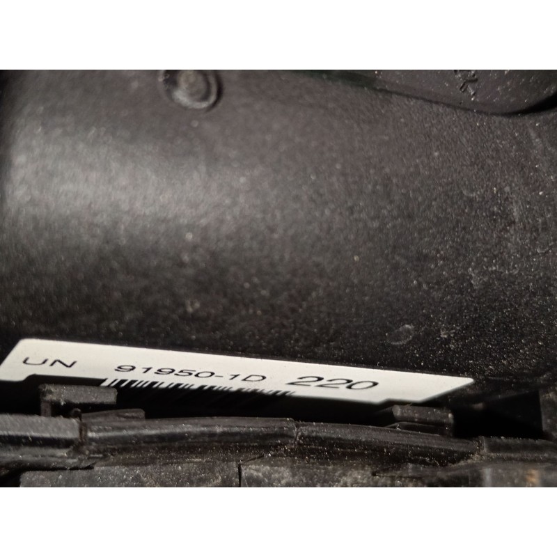 Recambio de caja reles / fusibles para kia carens iii monospace (un) 2.0 crdi 115 referencia OEM IAM 919501D220  