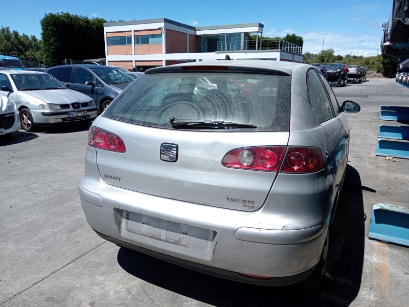 seat ibiza iii (6l1) del año 2003
