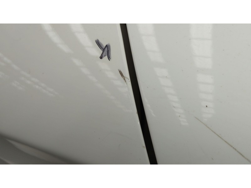 Recambio de puerta trasera izquierda para kia carens iv 1.7 crdi referencia OEM IAM 77003A4000  