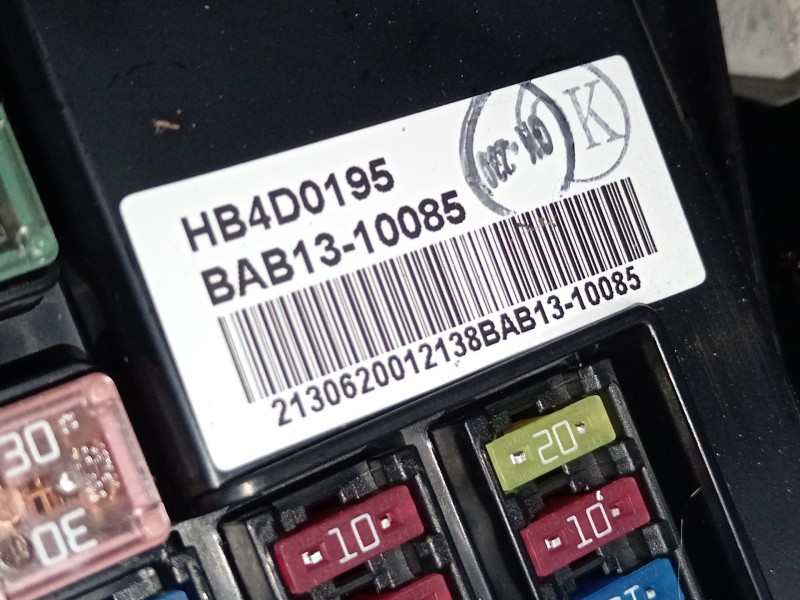 Recambio de caja reles / fusibles para hyundai i10 ii (ba, ia) 1.0 referencia OEM IAM HB4D0195 BAB1310085 