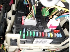 Recambio de caja reles / fusibles para citroën c4 grand picasso i (ua_) 1.6 hdi 110 referencia OEM IAM 9678477180 BSI04EV 