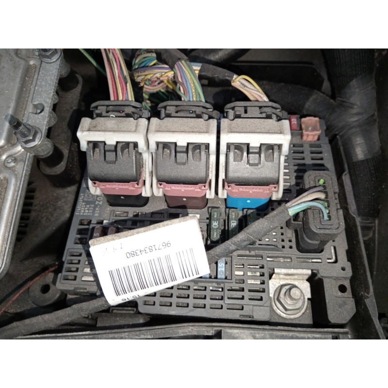 Recambio de caja reles / fusibles para peugeot 508 sw i (8e_) 2.2 hdi referencia OEM IAM 9674922180 BSMZ05 