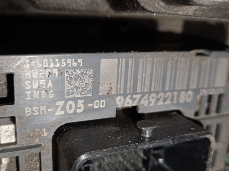 Recambio de caja reles / fusibles para peugeot 508 sw i (8e_) 2.2 hdi referencia OEM IAM 9674922180 BSMZ05 