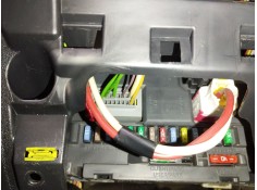 Recambio de caja reles / fusibles para citroën c3 picasso (sh_) 1.4 vti 95 referencia OEM IAM 9666952380  