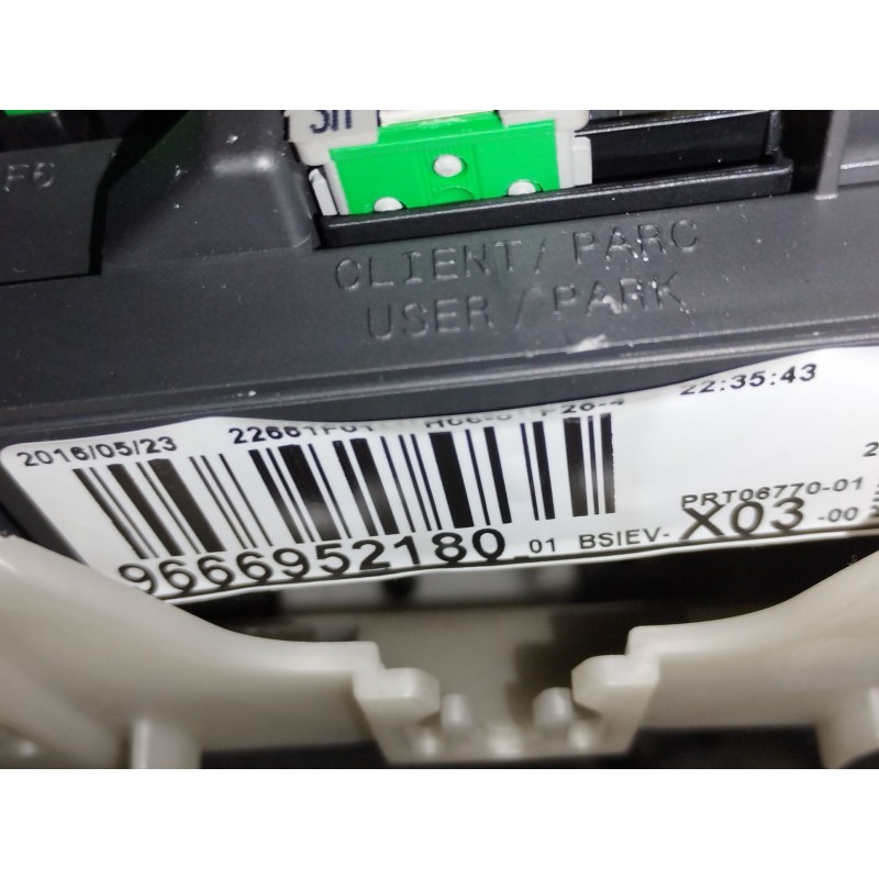 Recambio de caja reles / fusibles para citroën c3 ii (sc_) 1.2 vti 82 referencia OEM IAM 9666952180  