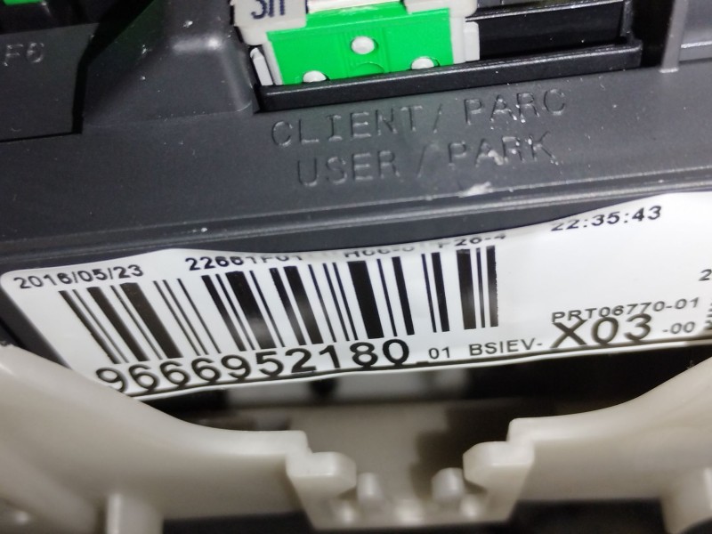 Recambio de caja reles / fusibles para citroën c3 ii (sc_) 1.2 vti 82 referencia OEM IAM 9666952180  