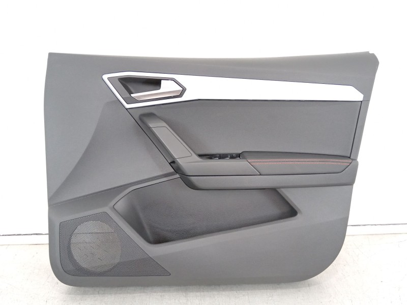 Recambio de guarnecido puerta delantera derecha para seat ibiza (kj1) fr referencia OEM IAM 6F0868080  