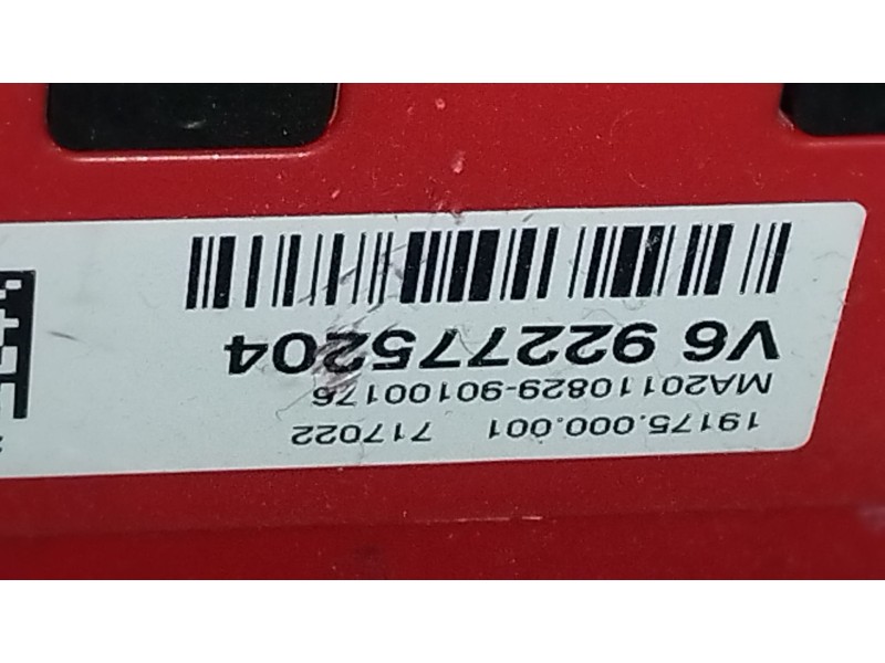 Recambio de caja reles / fusibles para bmw 1 (f20) 116 d referencia OEM IAM 922775204  