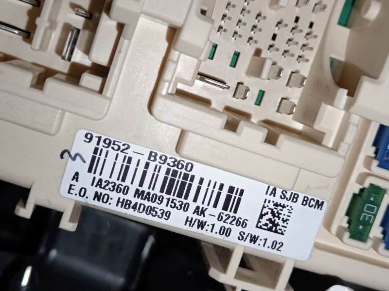 Recambio de caja reles / fusibles para hyundai i10 ii (ba, ia) 1.0 referencia OEM IAM 91952B9360  