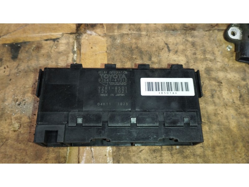 Recambio de caja reles / fusibles para toyota prius liftback (_w2_) 1.5 hybrid (nhw20_) referencia OEM IAM 8264147010  72818501
