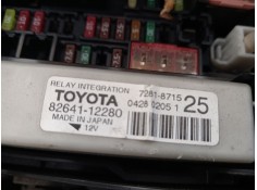 Recambio de caja reles / fusibles para toyota auris (_e15_) 1.8 hybrid (zwe150_) referencia OEM IAM 8264112280   2
