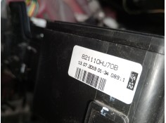 Recambio de caja reles / fusibles para peugeot 108 1.0 vti 72 referencia OEM IAM 821110HU70B   2