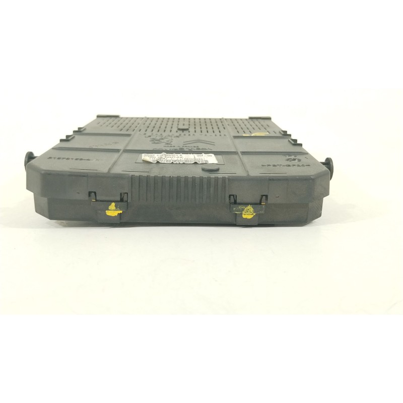 Recambio de caja reles / fusibles para peugeot 407 sw (6e_, 6d_) 2.0 hdi 135 referencia OEM IAM 9661940180  