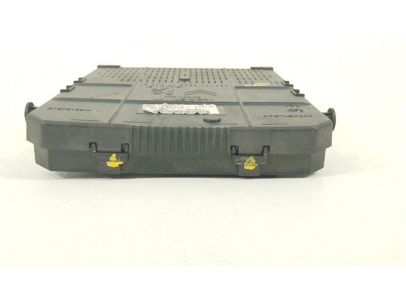 Recambio de caja reles / fusibles para peugeot 407 sw (6e_, 6d_) 2.0 hdi 135 referencia OEM IAM 9661940180  