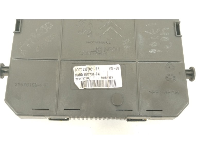 Recambio de caja reles / fusibles para peugeot 407 sw (6e_, 6d_) 2.0 hdi 135 referencia OEM IAM 9661940180  