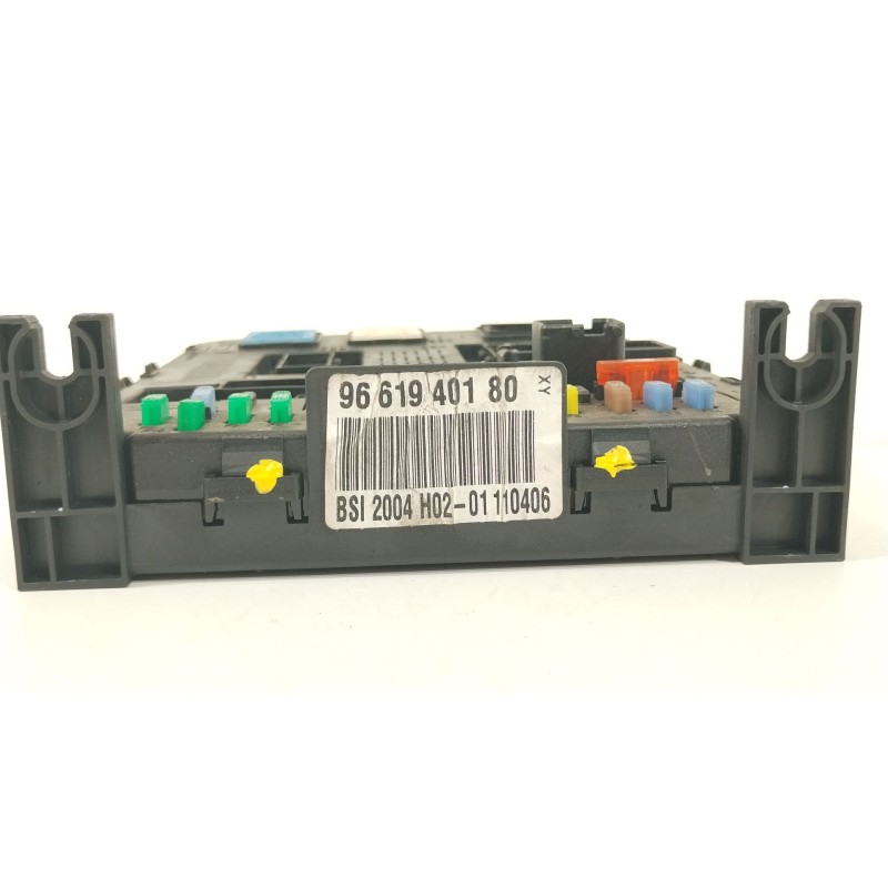 Recambio de caja reles / fusibles para peugeot 407 sw (6e_, 6d_) 2.0 hdi 135 referencia OEM IAM 9661940180  