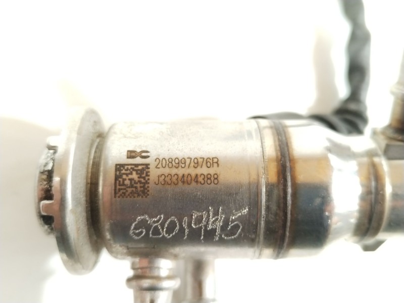 Recambio de inyector para nissan qashqai (j11) acenta referencia OEM IAM 208997976R J333404388 