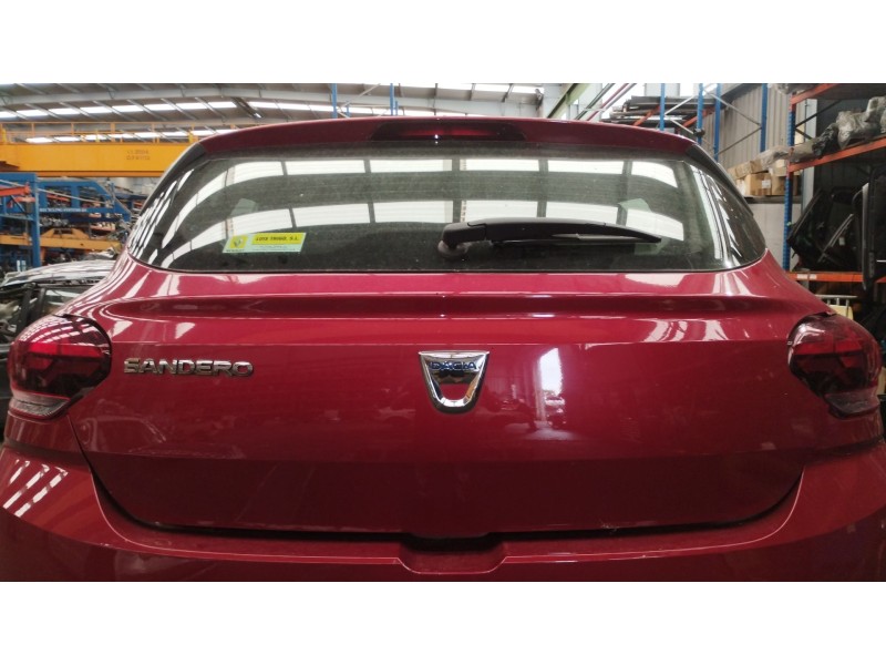 Recambio de porton trasero para dacia sandero iii 1.0 sce 65 referencia OEM IAM 901004249R  