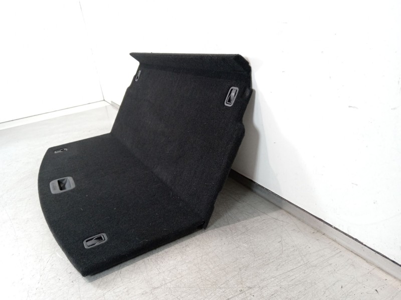 Recambio de bandeja trasera para hyundai i30 (pde, pd, pden) 1.5 referencia OEM IAM 85710G4000  