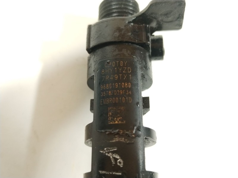 Recambio de inyector para ford kuga i 2.0 tdci referencia OEM IAM 9686191080 EMBR00101D 