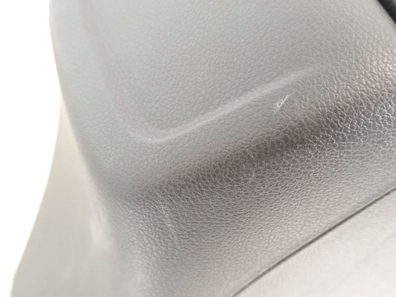 Recambio de consola central para hyundai i30 (pde, pd, pden) 1.5 referencia OEM IAM 84670G4000  