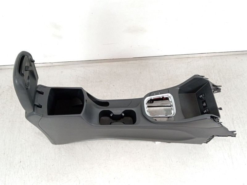 Recambio de consola central para hyundai i30 (pde, pd, pden) 1.5 referencia OEM IAM 84670G4000  